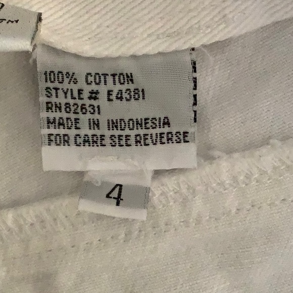 Jeanology Newport News White Jean Skirt - Picture 8 of 9